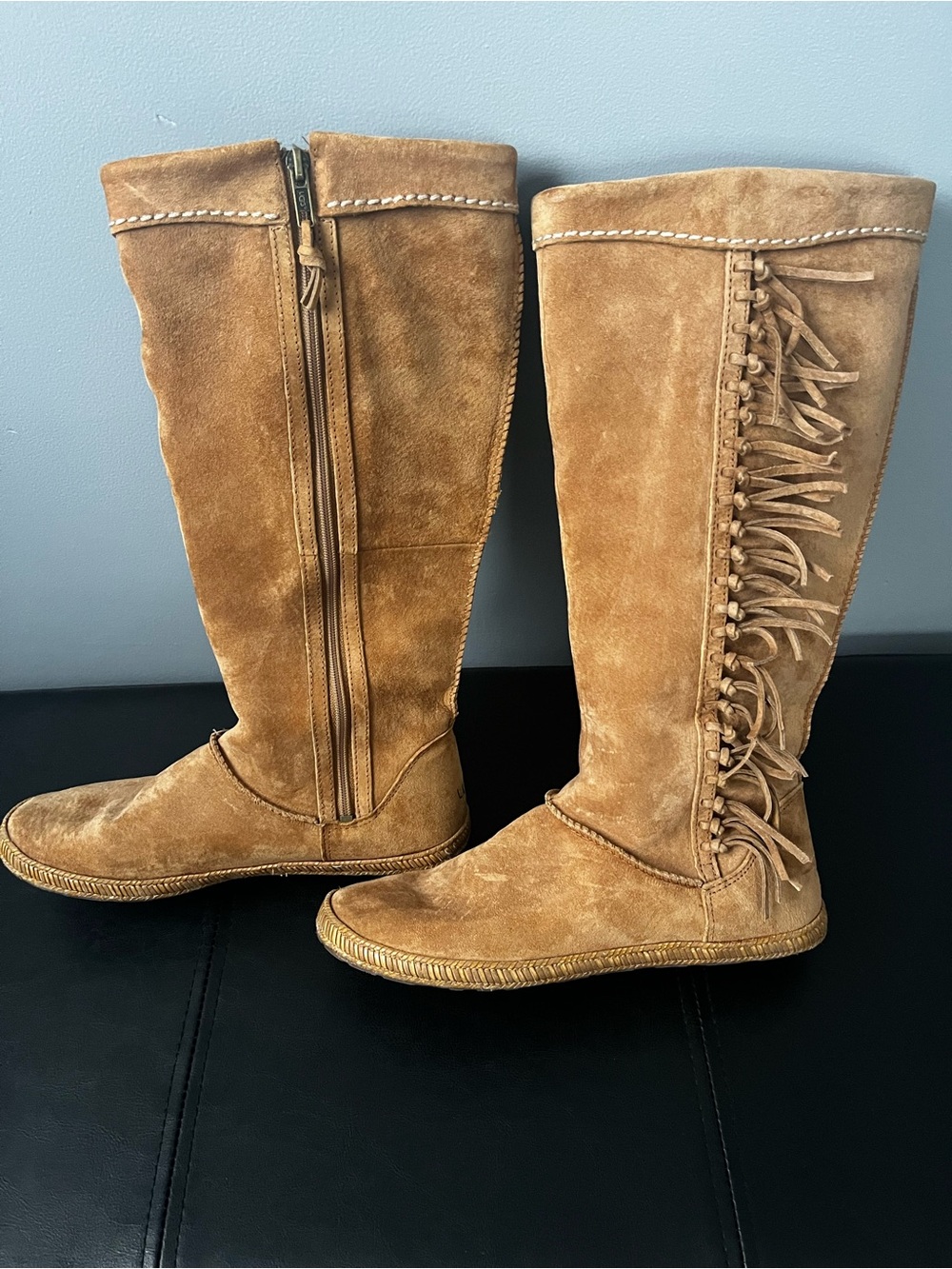 UGG Mammoth Moccasin Suede Leather Tall Fringed Boots Size 8.5